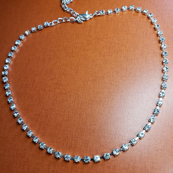 3 Unlisted Necklaces- Celestial Choker- 5 - Picture 13 of 15